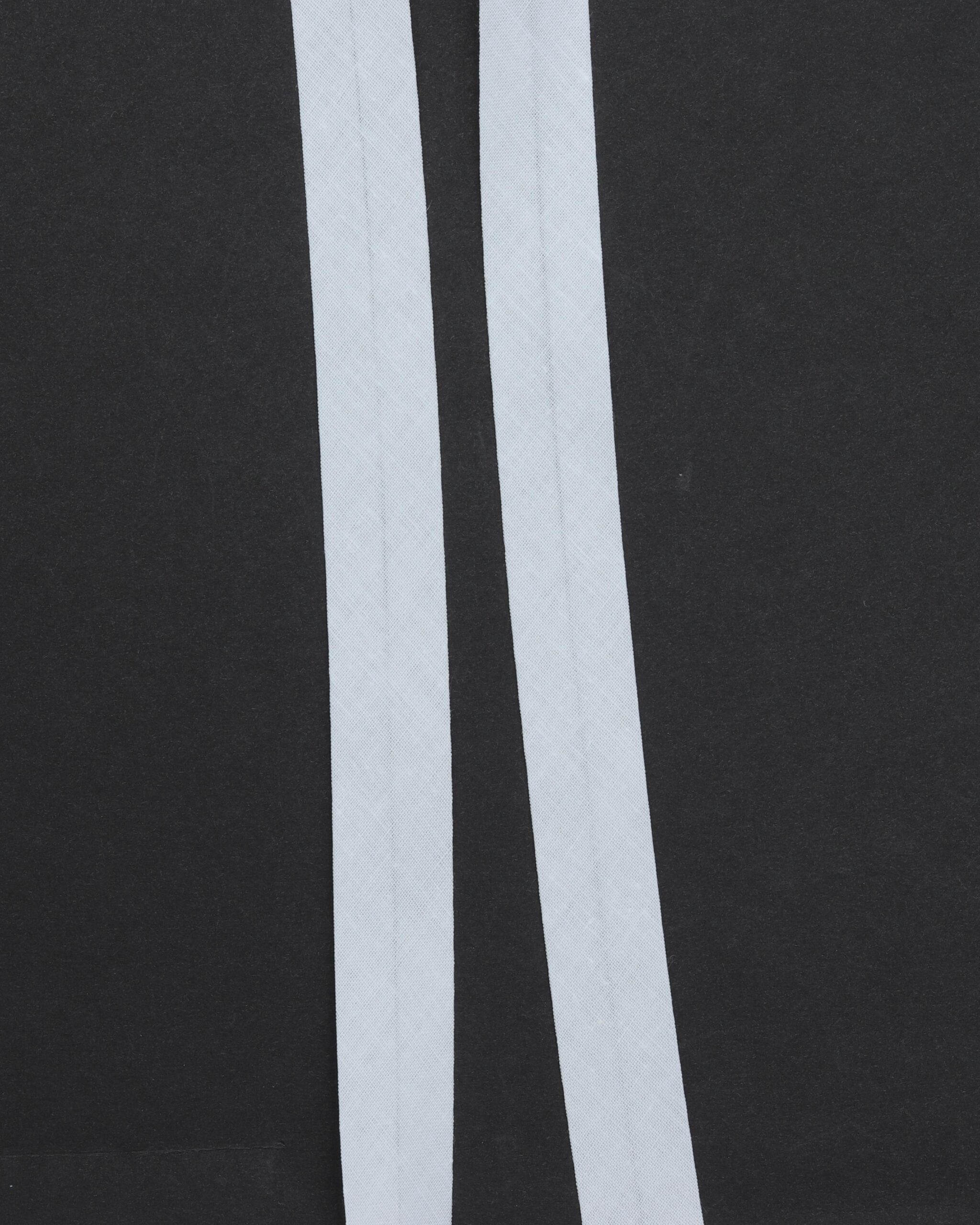 Ensfarvet skråbånd 20 mm - Bomuld