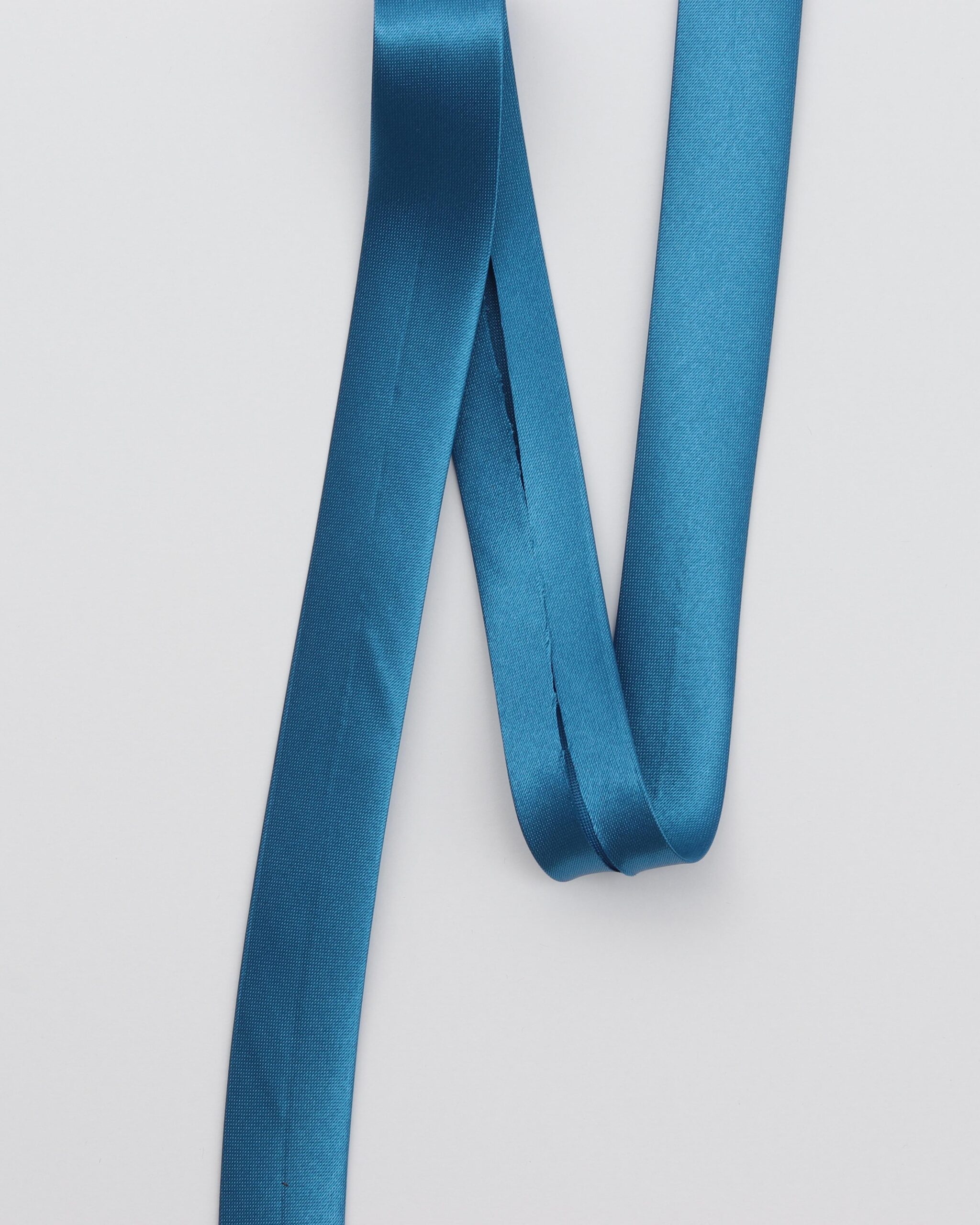 Ensfarvet satin skråbånd 20 mm - Polyester