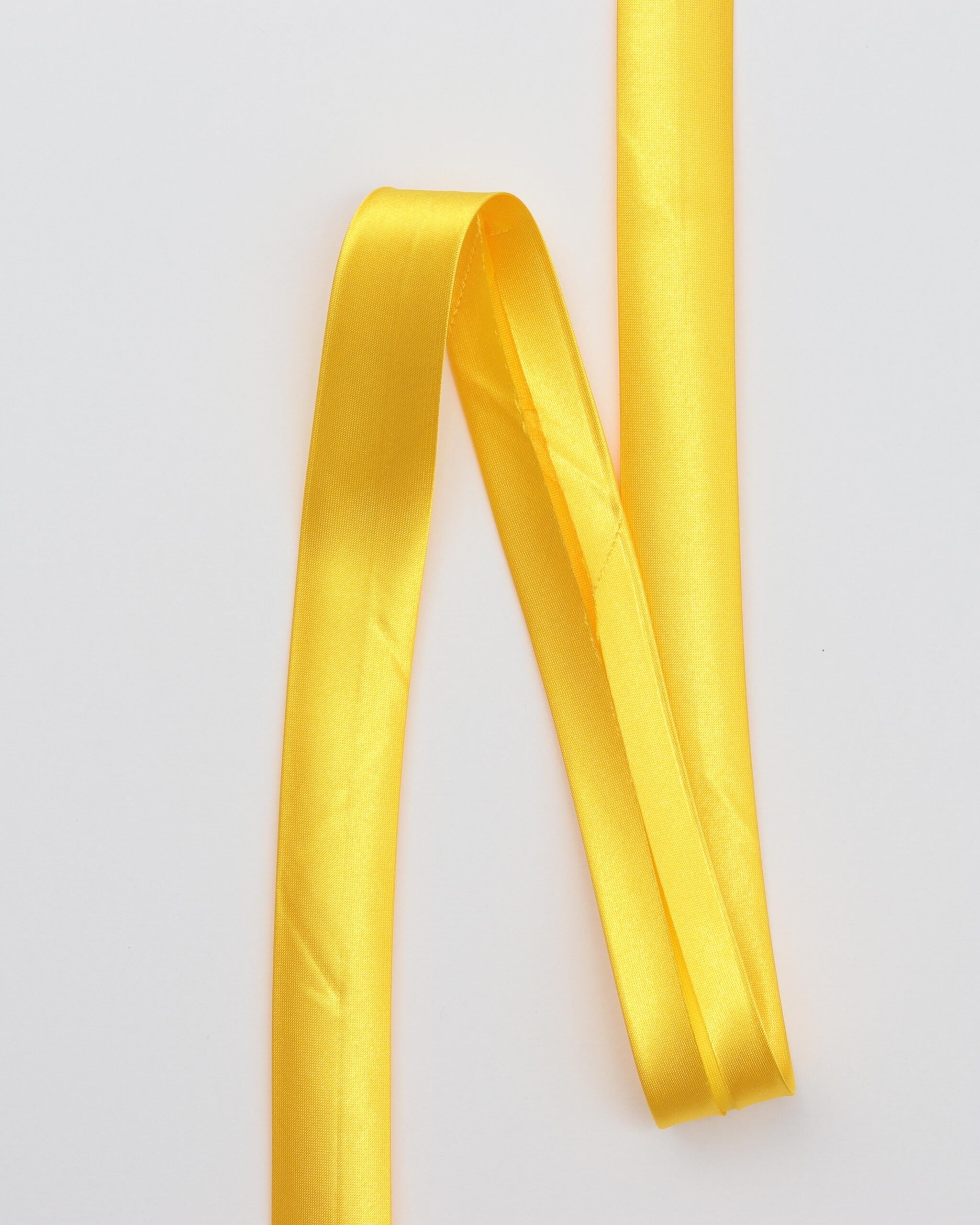 Ensfarvet satin skråbånd 20 mm - Polyester