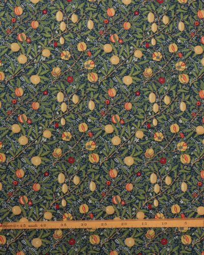 Alternative view of MED fruit, mørkeblå bund - William Morris