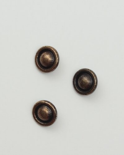 Øjeknap, oxyderet guldfarvet - 18 mm