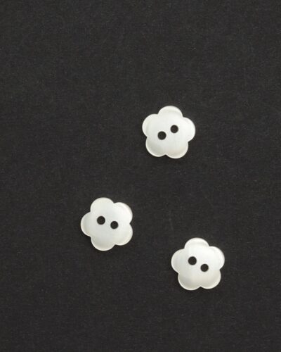 2 huls, offwhite blomst - 13 mm