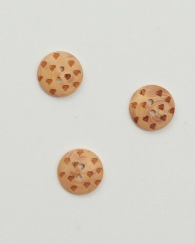 2 huls m. små hjerter - 18 mm træknap