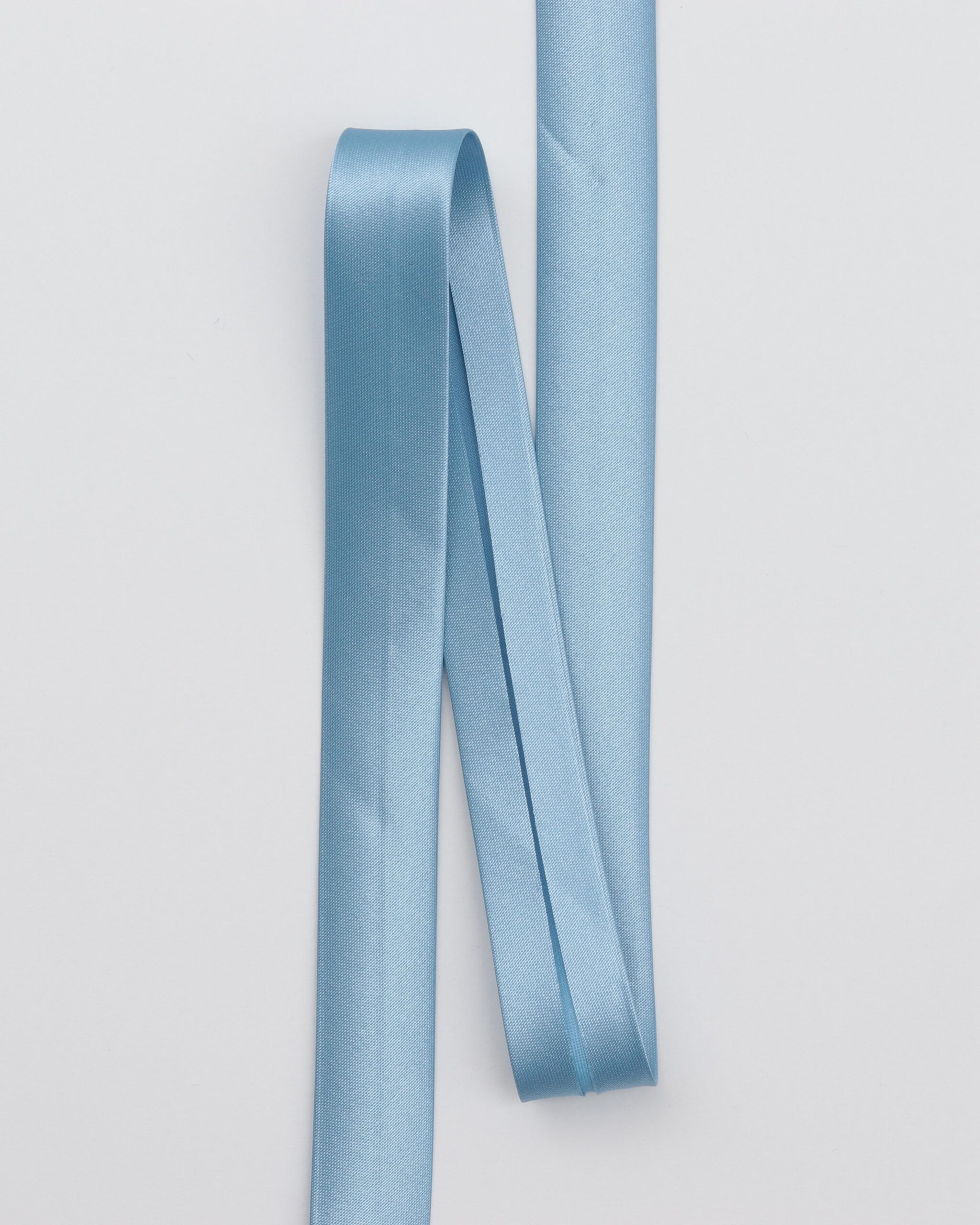Ensfarvet satin skråbånd 20 mm - Polyester