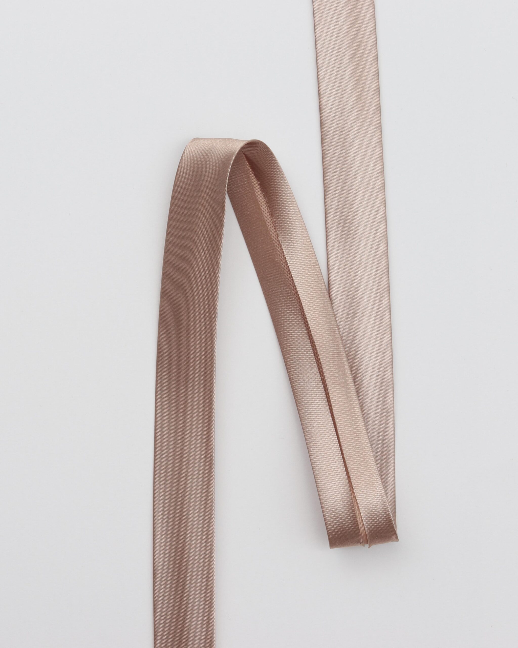 Ensfarvet satin skråbånd 20 mm - Polyester