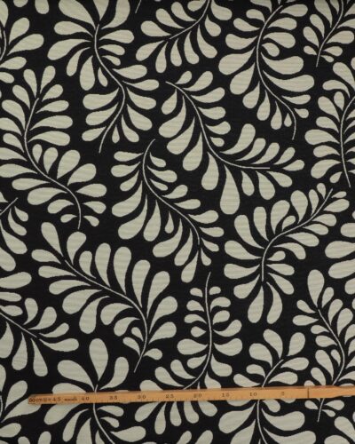 Alternative view of Lys natur mønster på sort bund - Gobelin