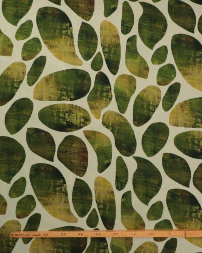 Alternative view of Mønster i grønne nuancer - Twillvævet viskose