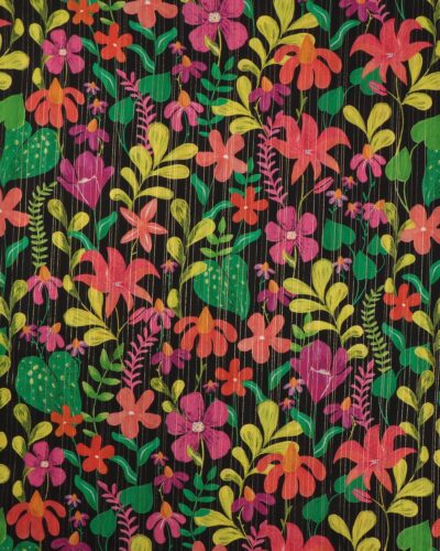 BLomster på sort med m. guldtråd - Viskose/metallic