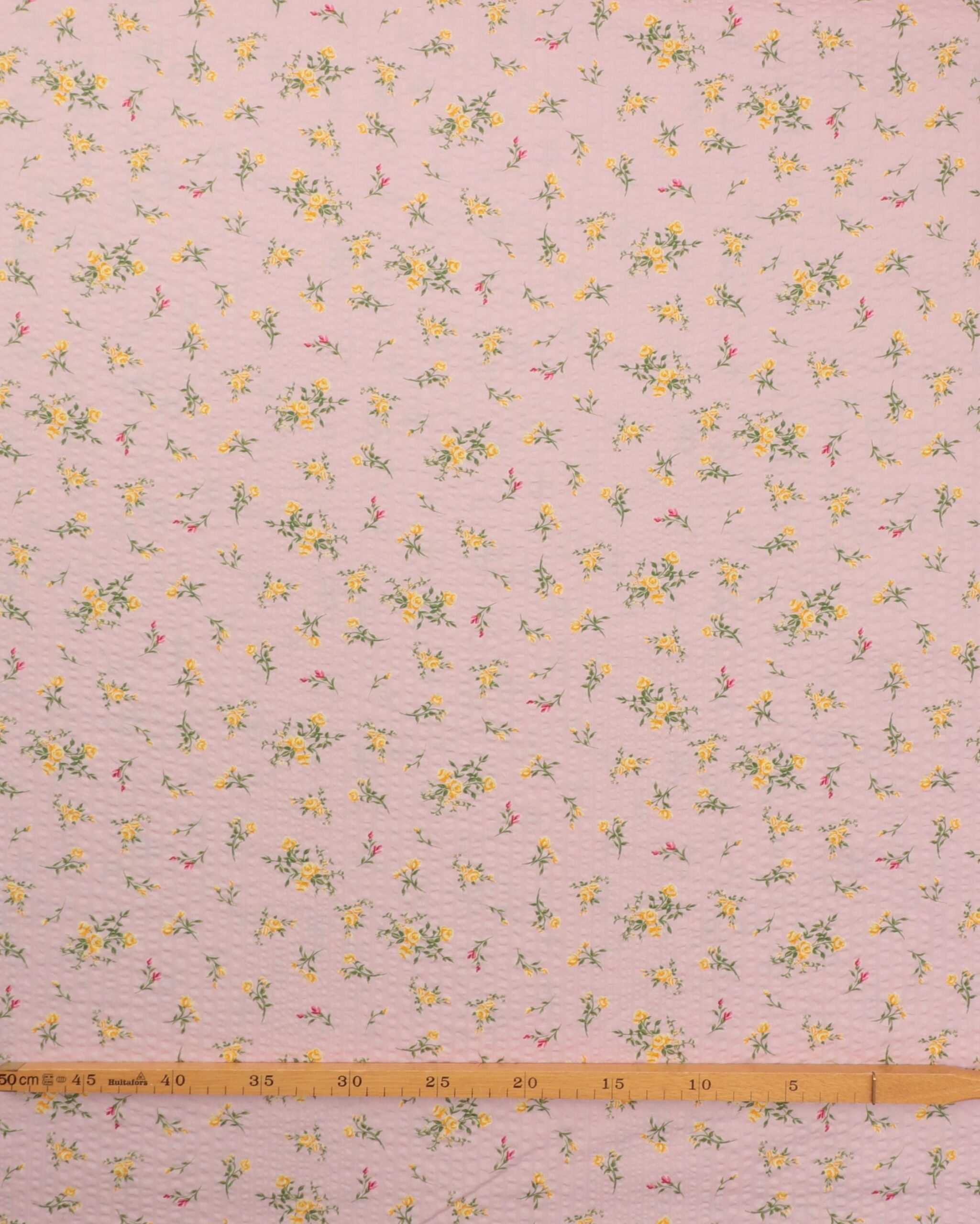Lyserød med blomster - Seersucker bomuld 4 Lyserød med blomster - Seersucker bomuld - Billede 2