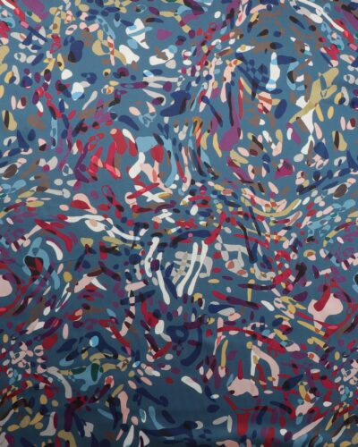 Blå med farvet mønster - Satin