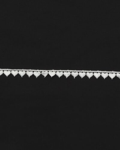 Hvid med hjerter - 12 mm