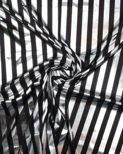 Sort og sølv striber - Polyester