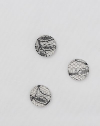 2 huls, transparent med sort lace mønster - 18 mm