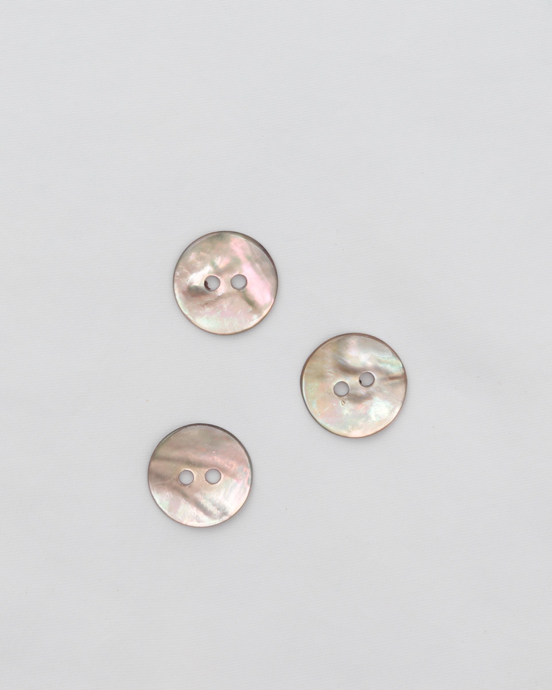 2-huls, lys perlemor - Perlemor 18 mm