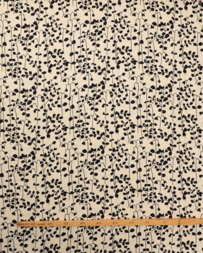 Alternative view of Snerler og blade i sort på cremefarvet bund - Twillvævet Viskose (Ecovero)
