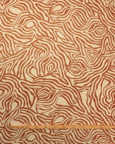 Alternative view of Organisk mønster på cremefarvet bund - Twillvævet viskose