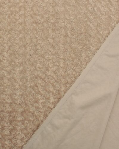 Alternative view of Lysebrun - Imiteret pels