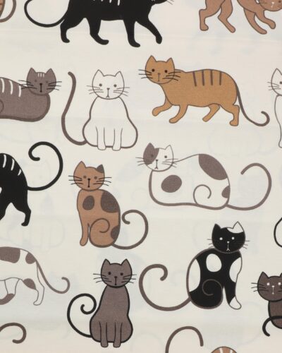 Katte på offwhite bund - Boligtekstil