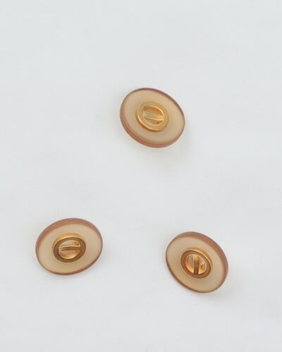 Øjeknap, lys karamel m. guld - ca. 15 mm