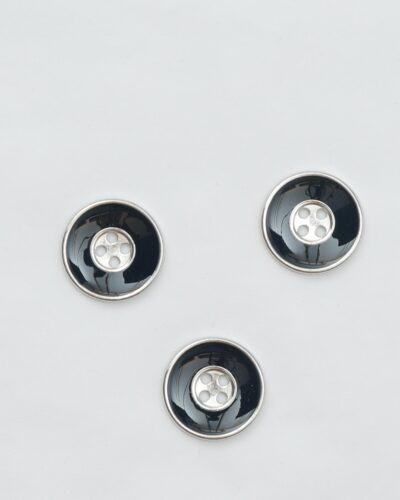 4-huls, mørkeblå og sølv - 20 mm metalknap