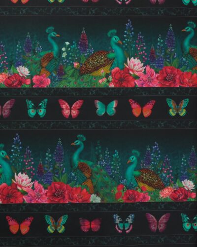 Alternative view of Wild Garden, påfugle og blomster  - Patchwork