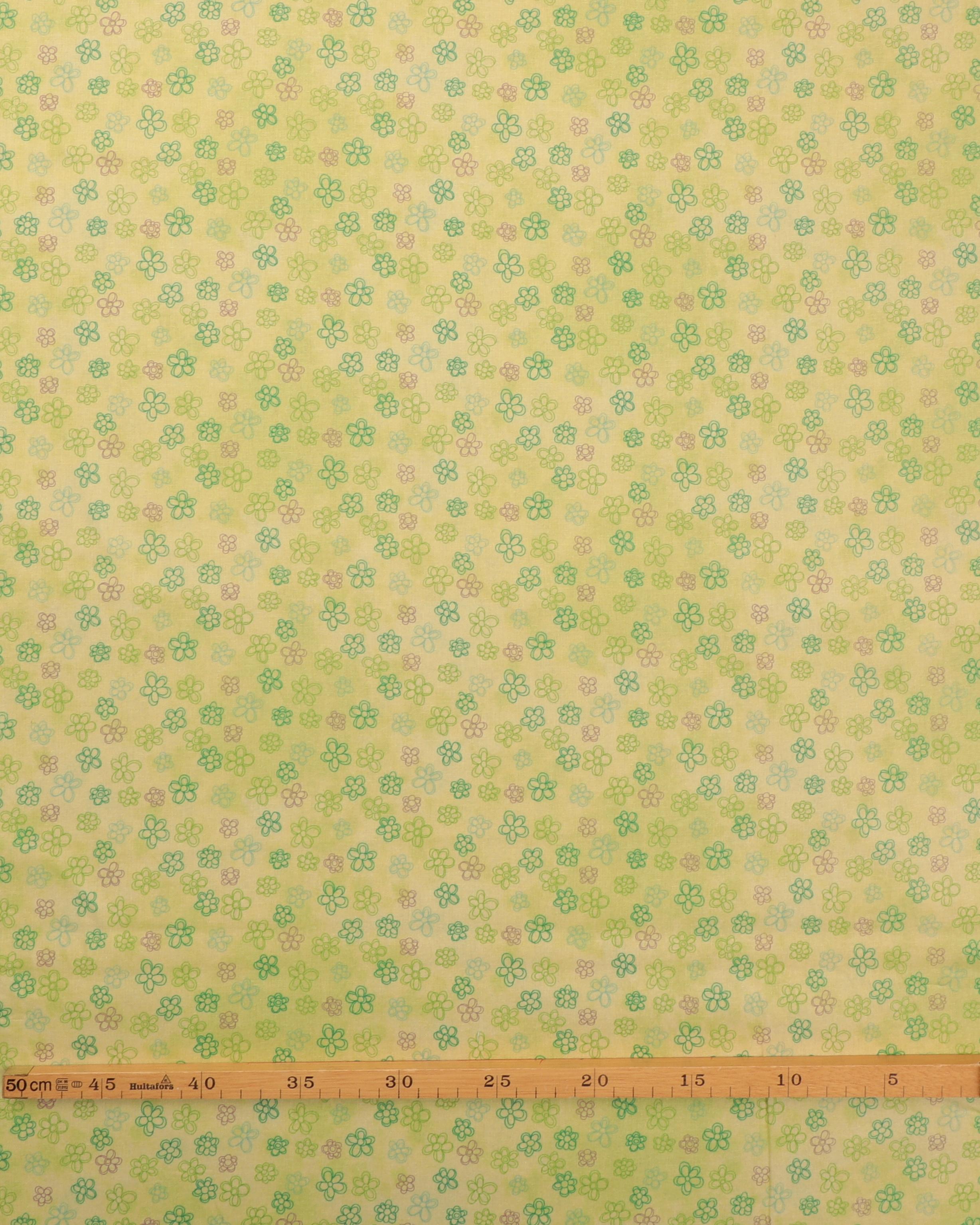 Lysegrøn med tegnet blomster - Patchwork 4 Lysegrøn med tegnet blomster - Patchwork - Billede 2