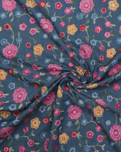 Denim med broderet blomster - Bomuld/viskose