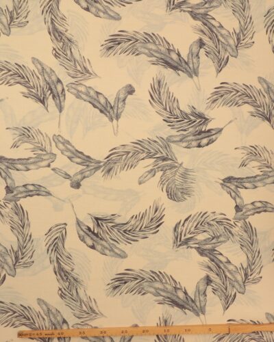 Alternative view of Mørk creme med grå fjer - Viskose/nylon