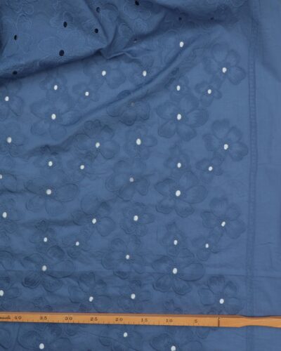 Alternative view of Blå med store blomster - Broderie Anglaise