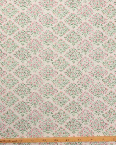 Alternative view of Art of the garden, SM ottoman flowers - Sanderson