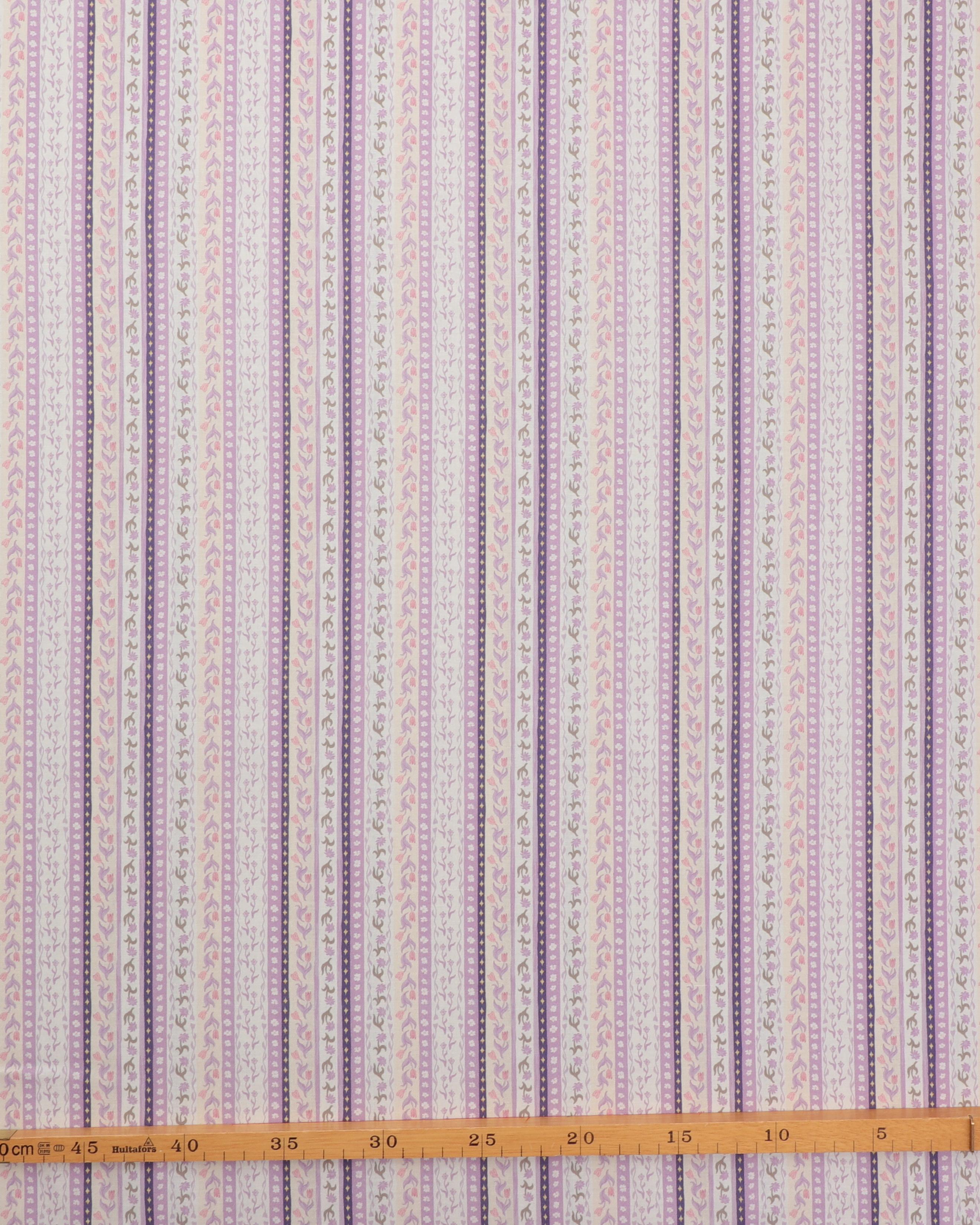 Striber med lilla blomster - Patchwork 4 Striber med lilla blomster - Patchwork - Billede 2