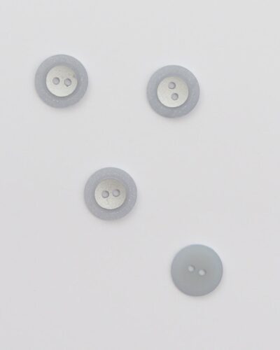 2-huls lysegrå, blank midte, mat kant - ca. 15 mm