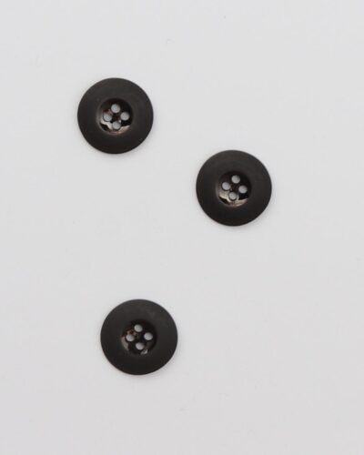 4-huls sort m. blank midte og mat kant - ca. 15 mm