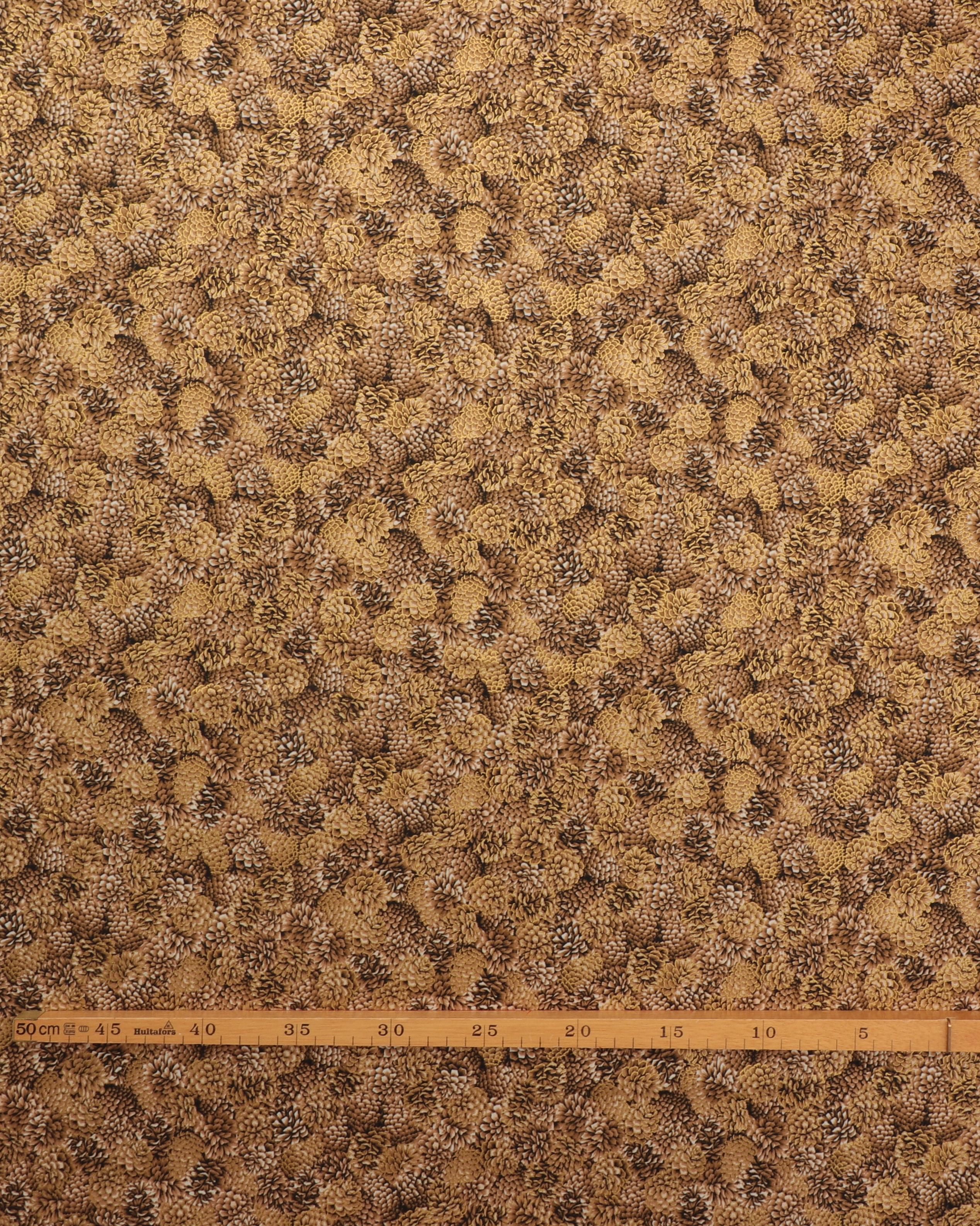 Forest Glen, grankogler m. lidt guld - Patchwork 4 Forest Glen, grankogler m. lidt guld - Patchwork - Billede 2